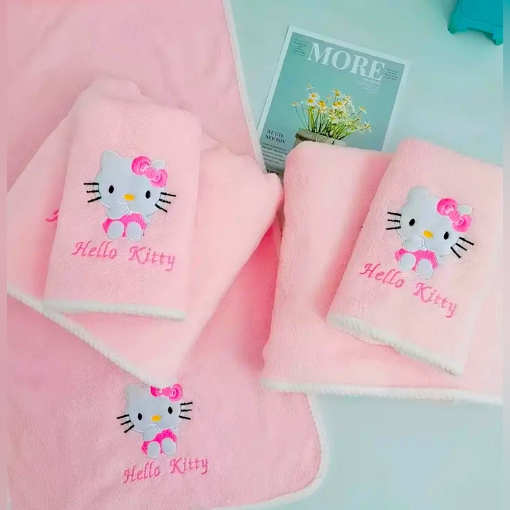 Hello Kitty Sanrio Quick-Dry Bath Towel&Wash Cloth Set NWT Appliqué Embroidered